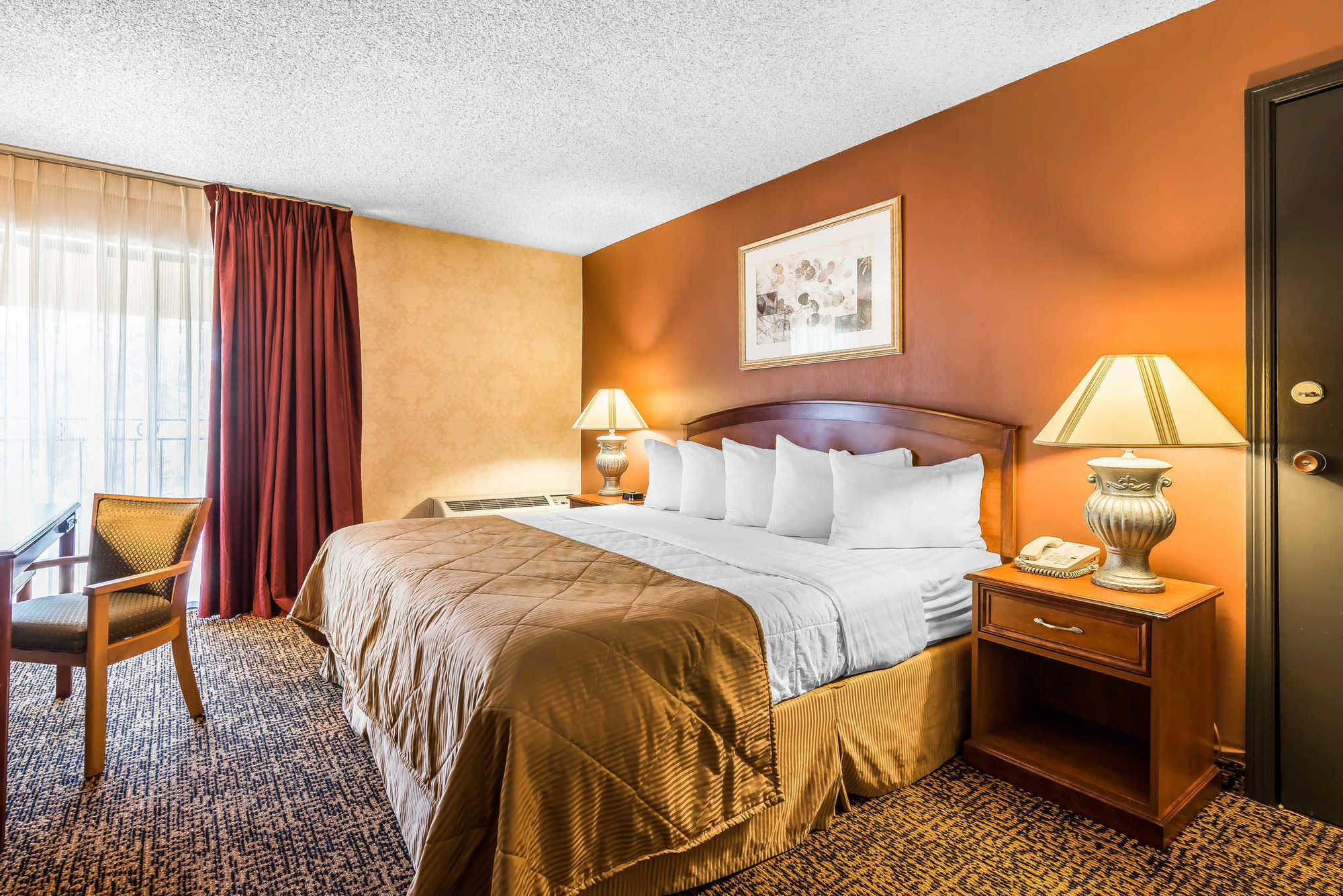 Clarion Hotel & Conference Center Colorado Springs Chambre photo