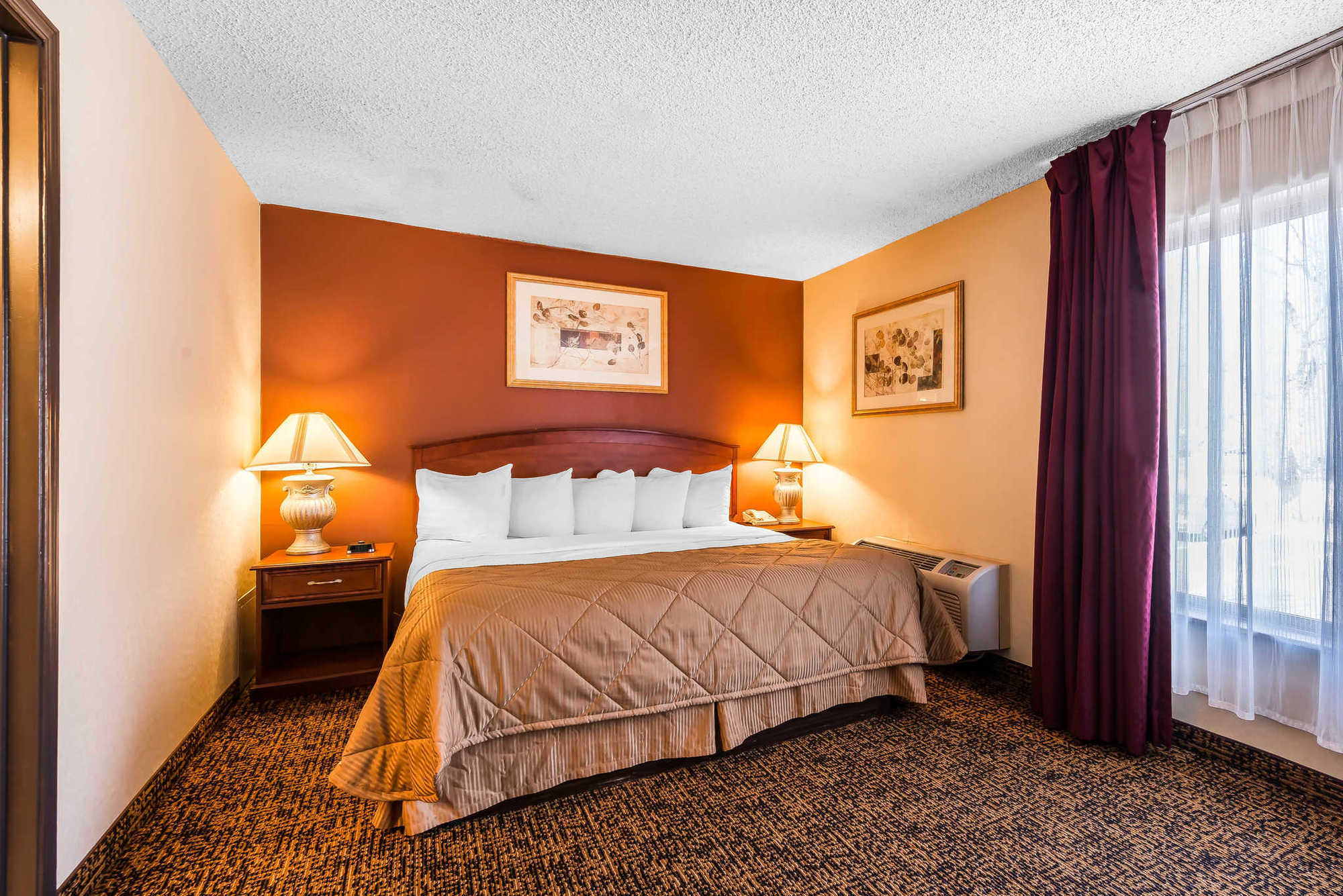 Clarion Hotel & Conference Center Colorado Springs Chambre photo