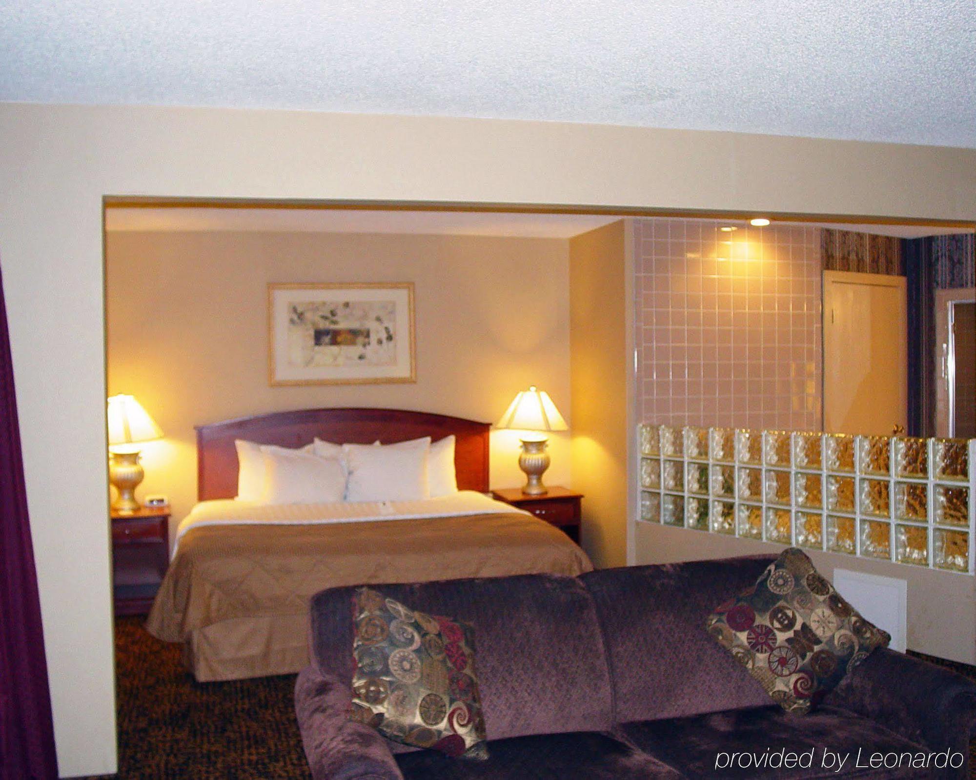 Clarion Hotel & Conference Center Colorado Springs Chambre photo